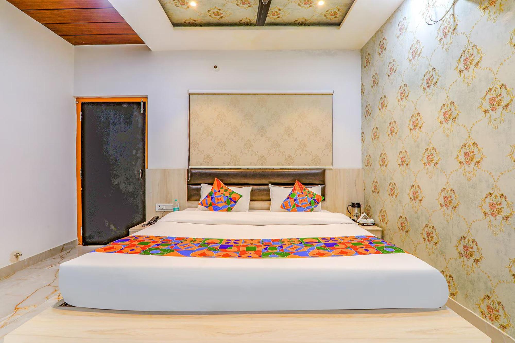 Fabhotel Super 3 Premium 3*